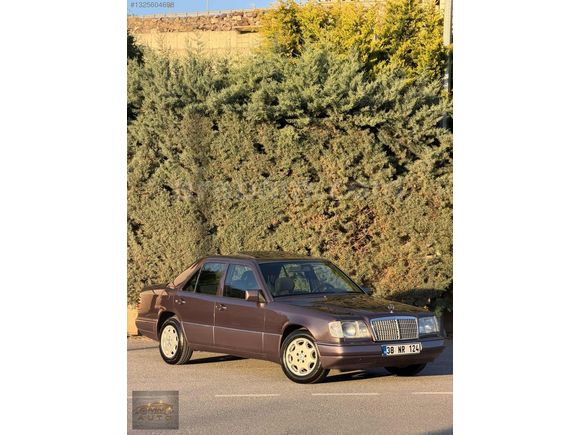 MMT AUTO'DAN W124 KOLEKSİYONLUK SAF BENZİN BORNİTE METALLİC