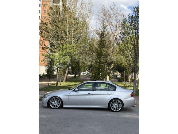 MMT AUTO'DAN BMW 3.20D E90'5 SANRUF STYLE 225 JANT ÖZEL PLAKA