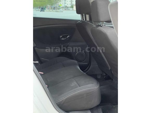 MMT AUTO'DAN FLUENCE DİZEL OTOMATİK DÜŞÜK KM