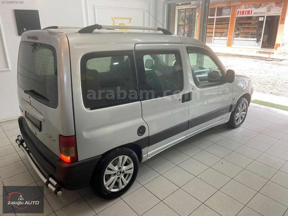 ZALOĞLU AUTODAN 2006 MASRAFSIZ AİLE ARABASI