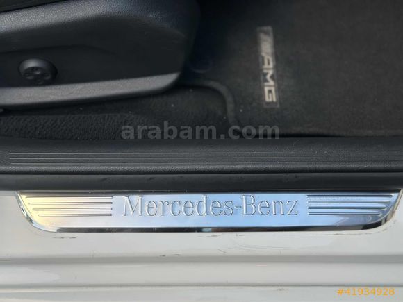 KRİSTAL MOTORSTAN HATASIZ BOYASIZ 2020 E200D AMG COMMAND