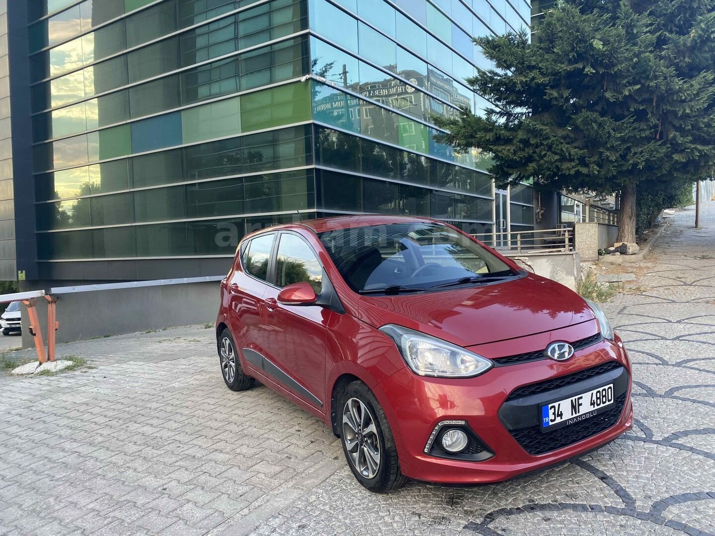 Galeriden Hyundai i10 1.2 D-CVVT Elite 2015 Model Bolu 78.350 km Kırmızı 1