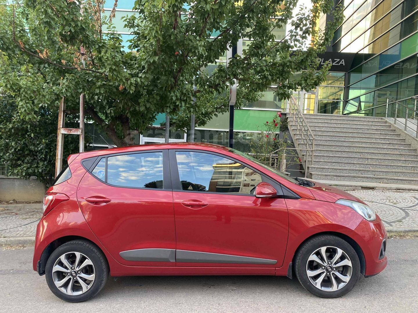 Galeriden Hyundai i10 1.2 D-CVVT Elite 2015 Model Bolu 78.350 km Kırmızı 6