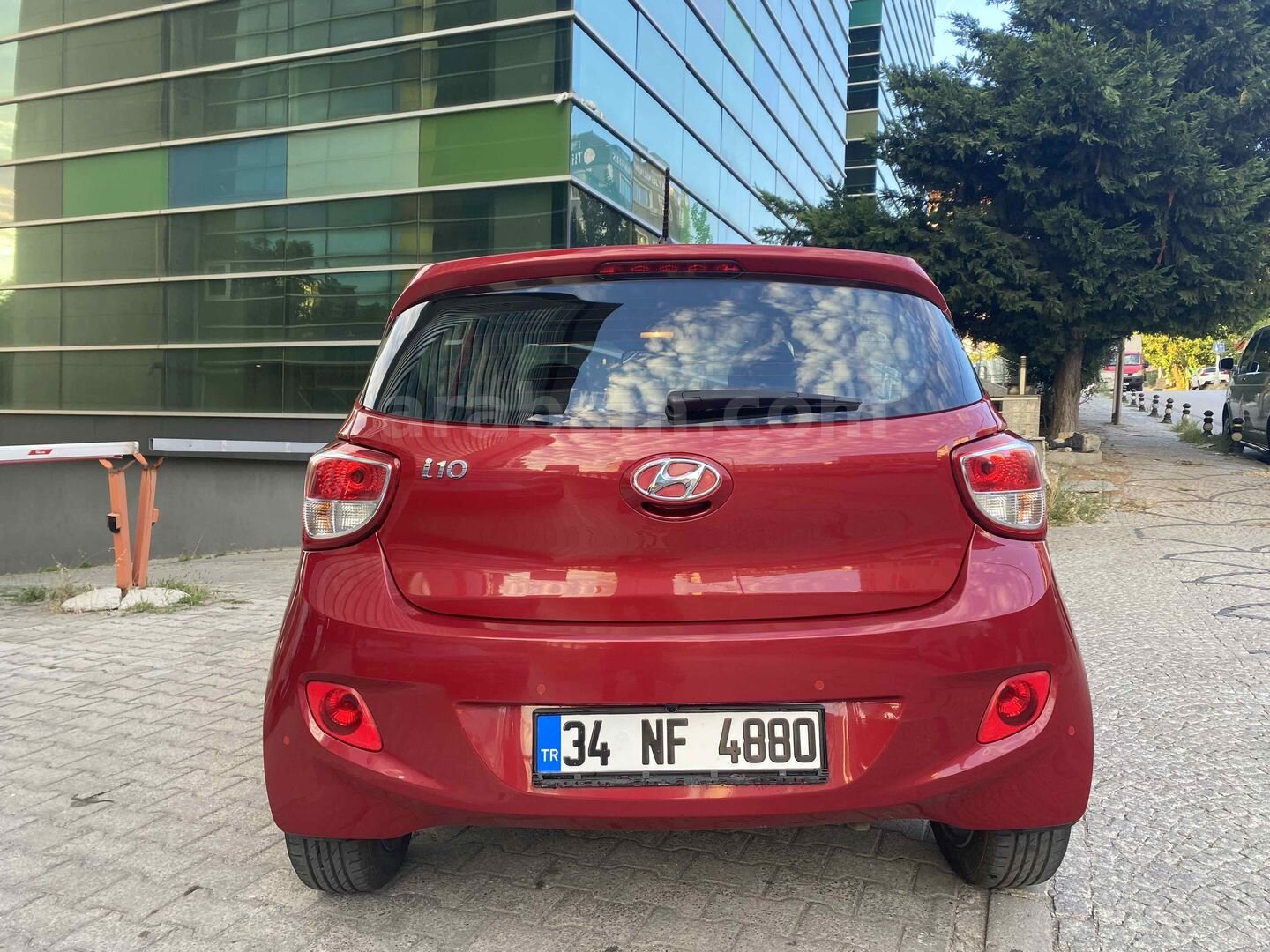 Galeriden Hyundai i10 1.2 D-CVVT Elite 2015 Model Bolu 78.350 km Kırmızı 4