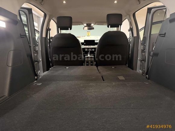 2024 HONDA HR-V ELEGANCE 16 BİN KM HATASIZ BOYASIZ