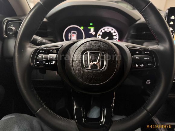 2024 HONDA HR-V ELEGANCE 16 BİN KM HATASIZ BOYASIZ