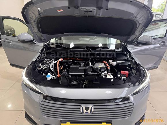 2024 HONDA HR-V ELEGANCE 16 BİN KM HATASIZ BOYASIZ