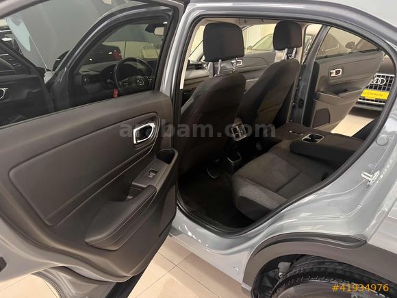 2024 HONDA HR-V ELEGANCE 16 BİN KM HATASIZ BOYASIZ