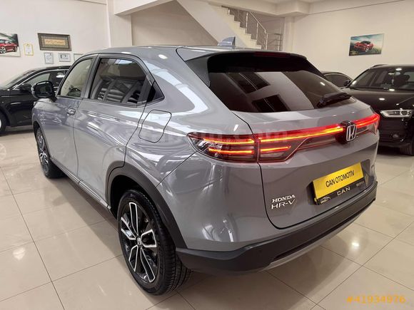 2024 HONDA HR-V ELEGANCE 16 BİN KM HATASIZ BOYASIZ