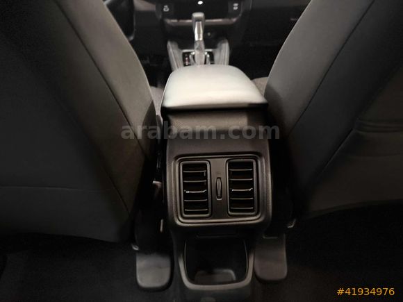 2024 HONDA HR-V ELEGANCE 16 BİN KM HATASIZ BOYASIZ