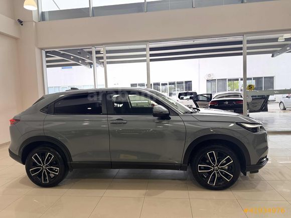 2024 HONDA HR-V ELEGANCE 16 BİN KM HATASIZ BOYASIZ