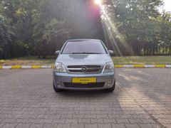 ÖZ ENSAR OTOMOTİV'DEN OPEL MERİVA 1.6 16VALF OTOMATİK ÇİFT SNRF