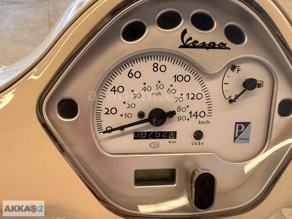 AKKAŞ 2'DEN VESPA LX150