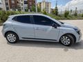 BOYASIZ DEĞİŞENSİZ-OTOMATİK 2023 CLİO-1.0 EQUİLİBRE -GARANTLİ