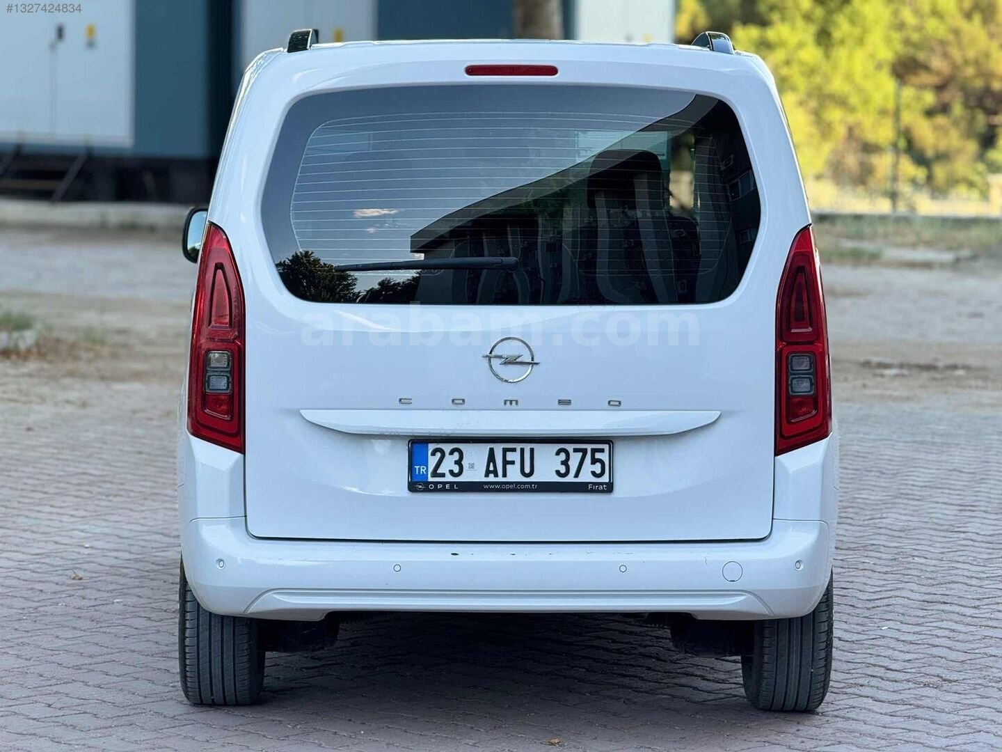 Galeriden Opel Combo 1.5 CDTI Essential 2025 Model Elazığ 42.000 km Beyaz 6