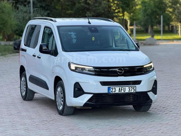 İİLK EL BOYASIZ ORJİNAL2025 OPEL COMBO 1.5