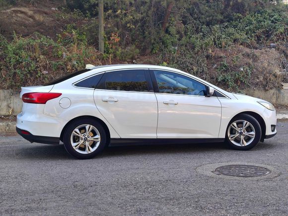 Sahibinden Ford Focus 1.6 Ti-VCT Style 2015 Model 