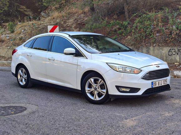 Sahibinden Ford Focus 1.6 Ti-VCT Style 2015 Model 