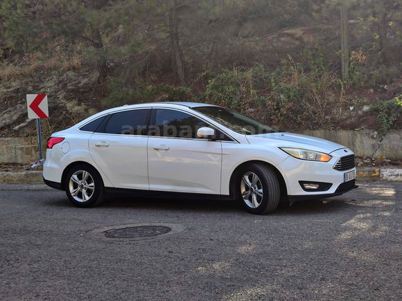 Sahibinden Ford Focus 1.6 Ti-VCT Style 2015 Model 