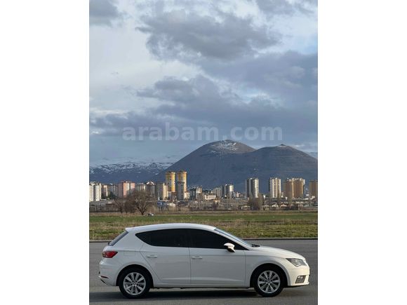 2017 SEAT LEON 1.6 TDI STYLE 