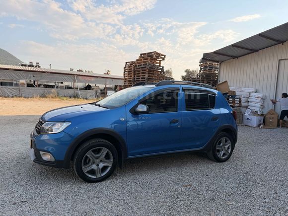 Galeriden Dacia Sandero 0.9 TCe Stepway Easy-R 2019 Model Muğla