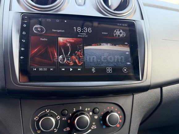 Galeriden Dacia Sandero 0.9 TCe Stepway Easy-R 2019 Model Muğla