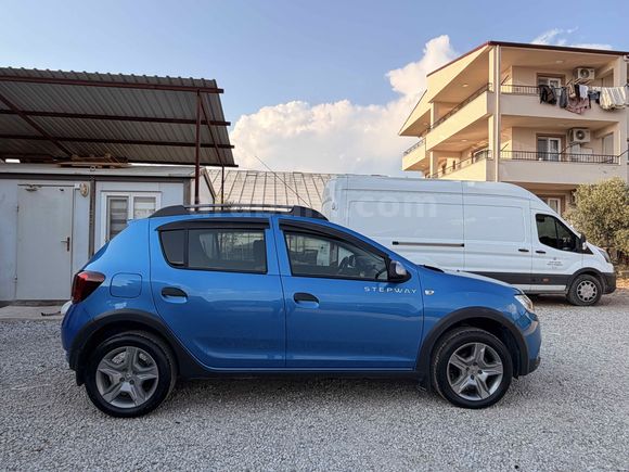 Galeriden Dacia Sandero 0.9 TCe Stepway Easy-R 2019 Model Muğla