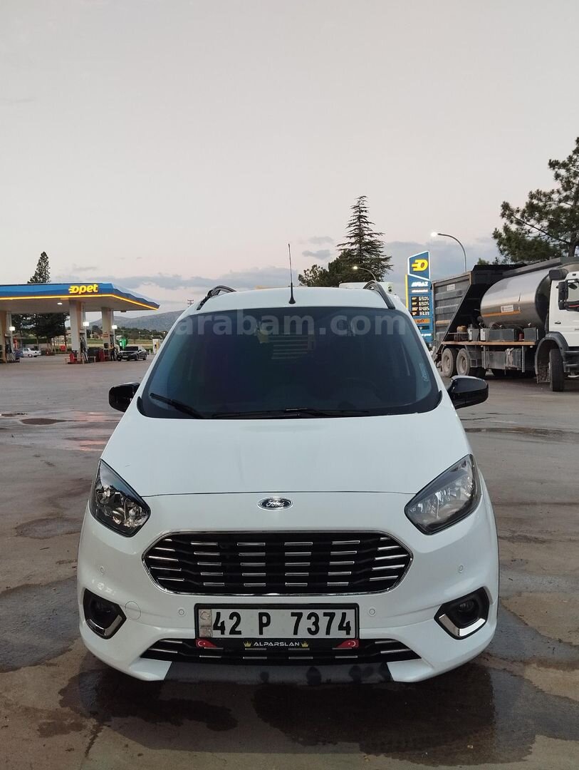 Sahibinden Ford Tourneo Courier 1.5 TDCi Journey Titanium Plus 2022 Model 2