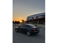 Sahibinden Otomatik Ford Focus 1.6 Trend 2006 Model  370.000 km 