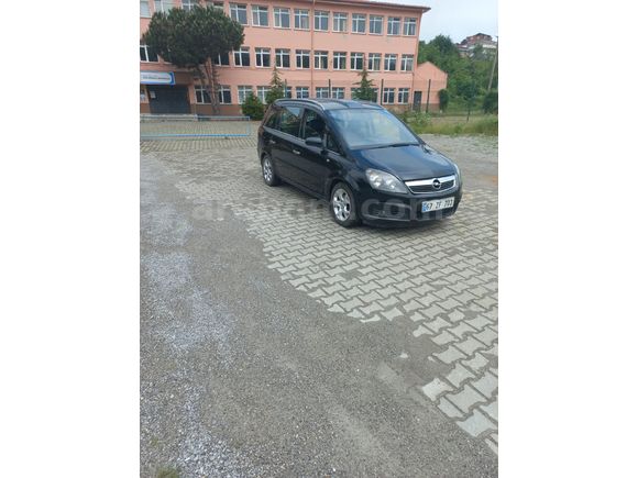Sahibinden Opel Zafira 1.6 Cosmo 2006 Model