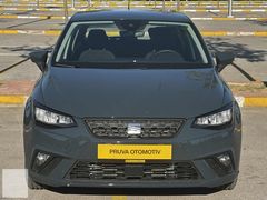 2025 MODEL 3.300 KM'DE SEAT IBIZA 1.0ECOTSİ STYLE DSG HATASIZ