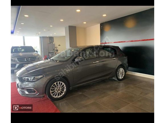 Öğretmemden düşük  Kilometreli 1.4 Egea urban plus