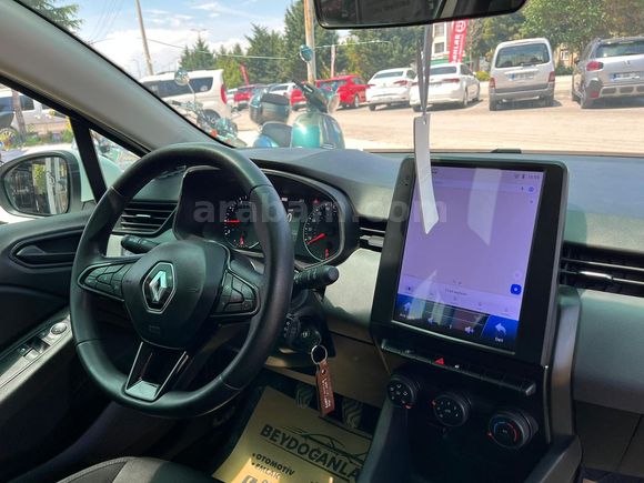BEYDOĞANLAR'DAN 2021 MODEL CLİO 1.0 SCE JOY PAKET