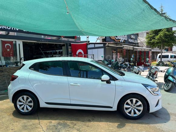 BEYDOĞANLAR'DAN 2021 MODEL CLİO 1.0 SCE JOY PAKET