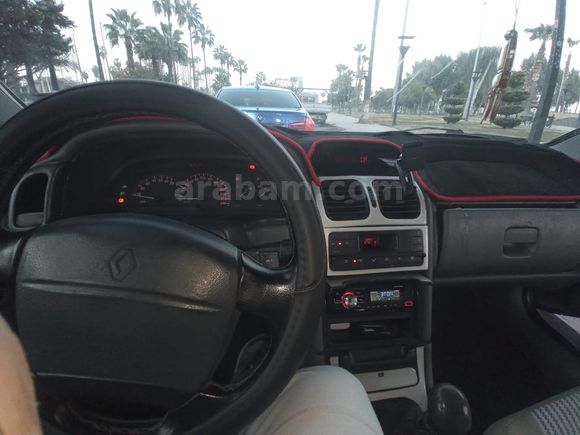Sahibinden Renault Laguna 1.6 RXT 2001 Model Mersin