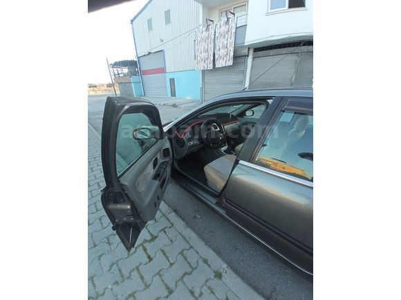 Sahibinden Renault Laguna 1.6 RXT 2001 Model Mersin