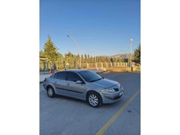Galeriden Renault Megane 1.5 dCi Expression 2006 Model Malatya