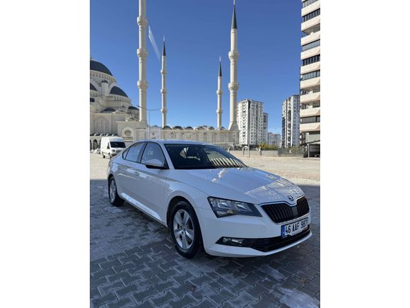 Skoda SuperB 1.4 TSI Active 2018 Model Adıyaman