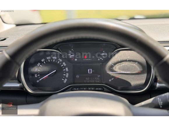 SEM'DEN 2022 CITROEN C3 1.2 PURETECH FEEL - TECHWOOD İÇ TASARIM