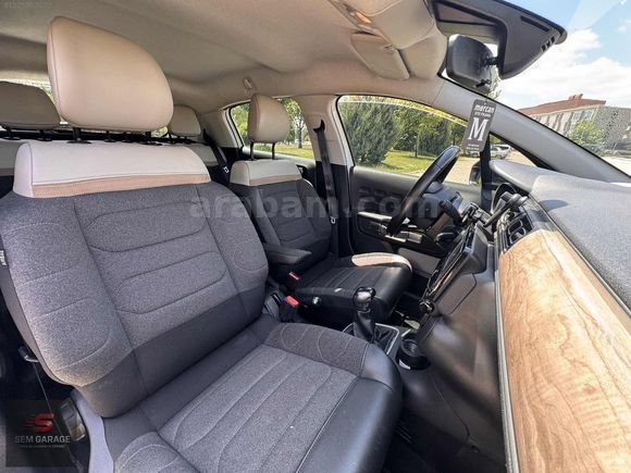 SEM'DEN 2022 CITROEN C3 1.2 PURETECH FEEL - TECHWOOD İÇ TASARIM
