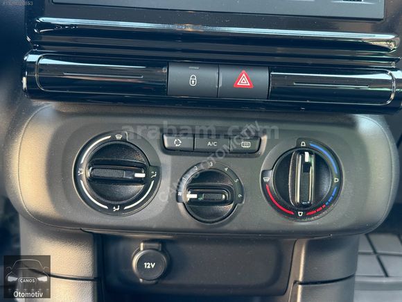 HATASIZ 2022 CİTROEN C3 1.2 FEEL 22.oookm 83HP