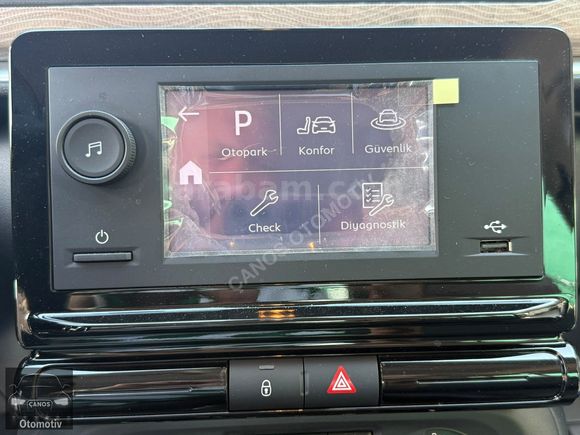 HATASIZ 2022 CİTROEN C3 1.2 FEEL 22.oookm 83HP