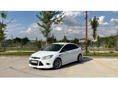 Sahibinden Ford Focus 1.6 TDCi Trend X 2013 Model  300.000 km Beyaz