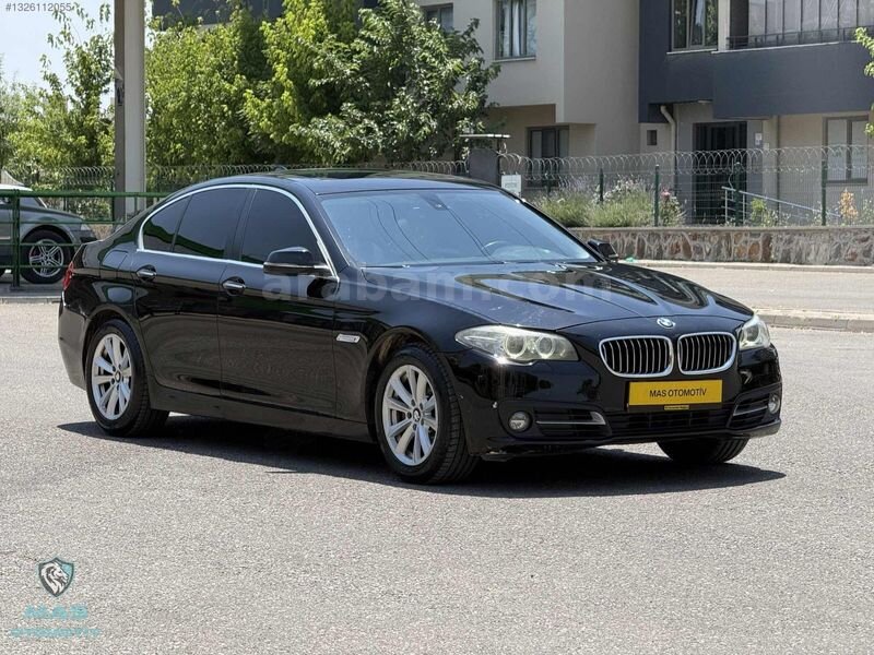 Galeriden BMW 5 Serisi 520i Comfort 2013 Model Gaziantep 215.000 km Siyah