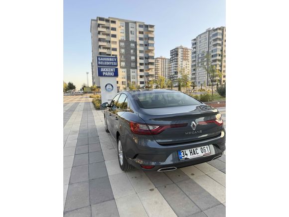 Renault Megane 1.3 TCe Joy 2023 Model Adıyaman