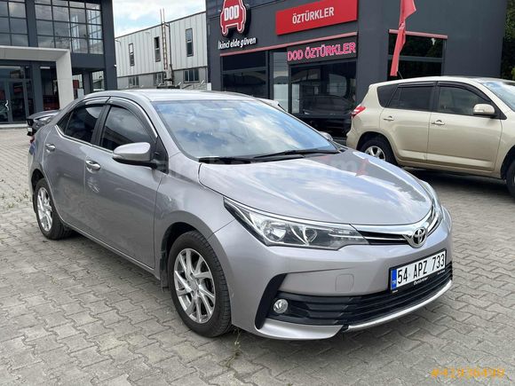 2018 COROLLA 1.6 132 HP EXTRALI SERVİS BAKIMLI HATASIZ