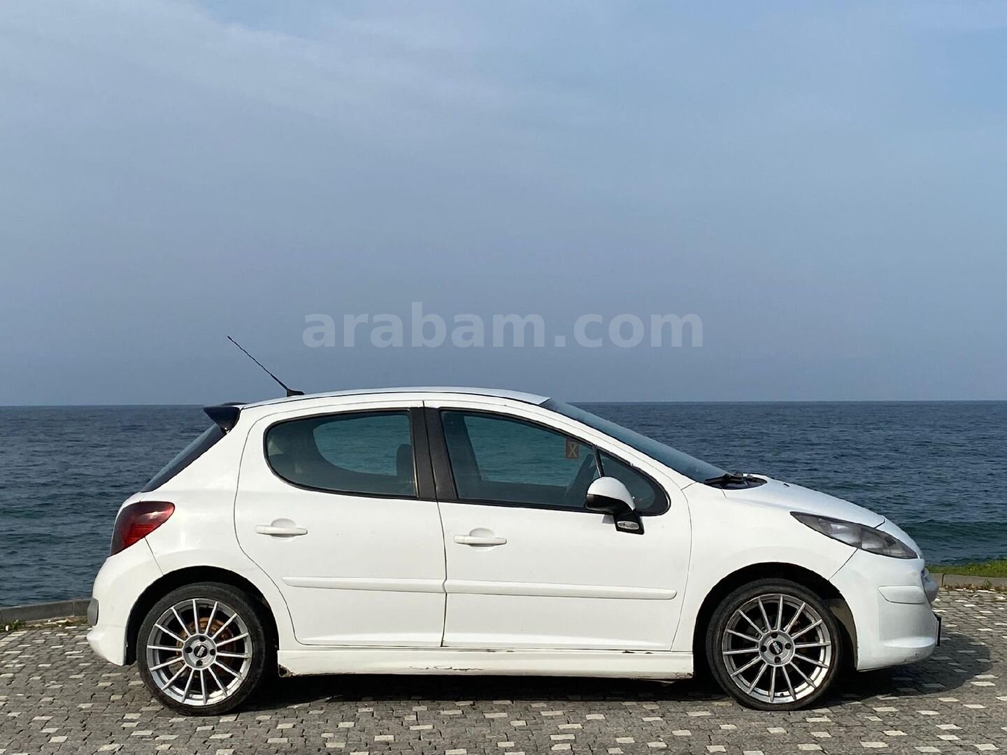 Sahibinden Peugeot 207 1.4 HDi Trendy 2009 Model Ordu 350.000 km Beyaz 7