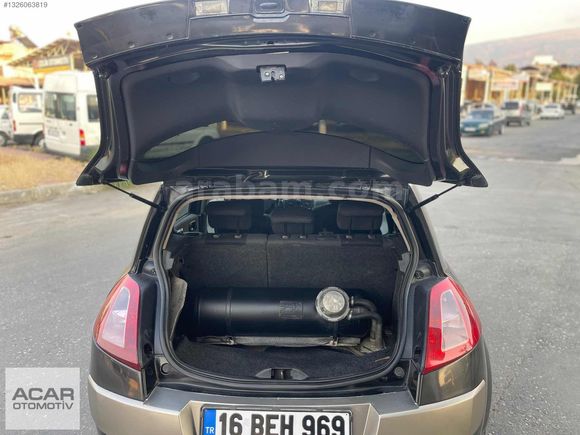 2006 MODEL MEGANE