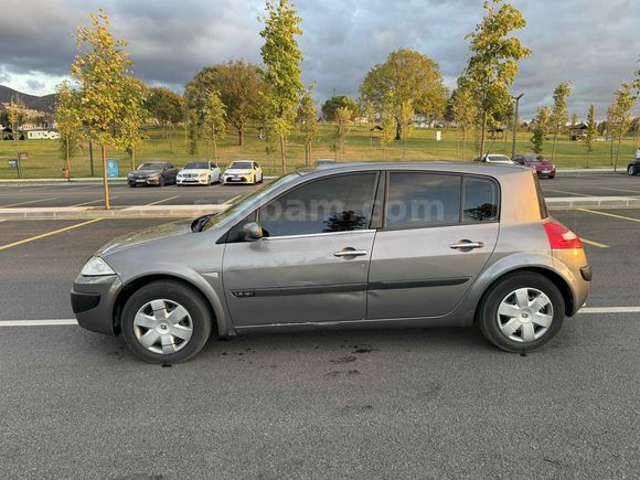 Sahibinden Renault Megane 1.4 Authentique 2008 Model 