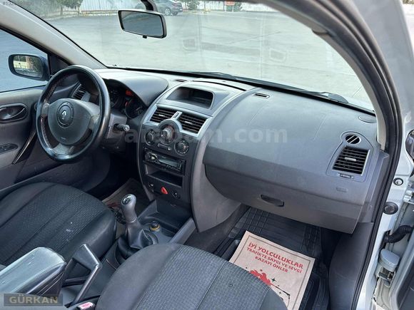 2004 MODEL 279 BİNDE DEĞİŞENSİZ TRAMERSİZ 1.4 RENAULT MEGANE.